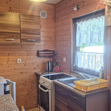 بيت للعطل 2 Bedroom Lovely In *